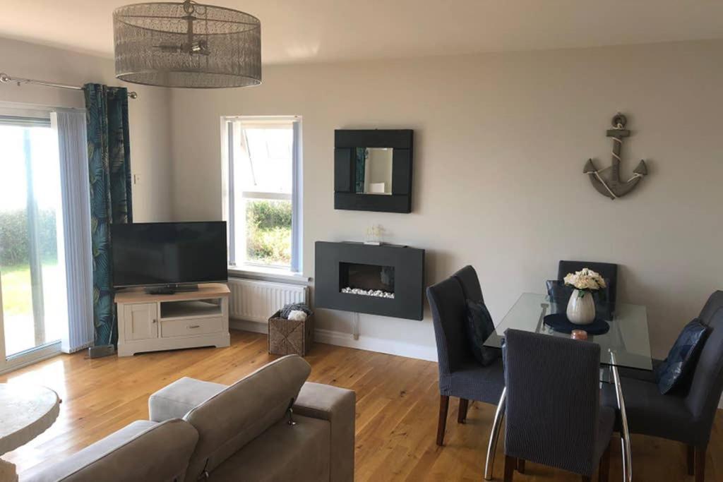 Oyster Bay Holiday Apartment Dundrum Esterno foto
