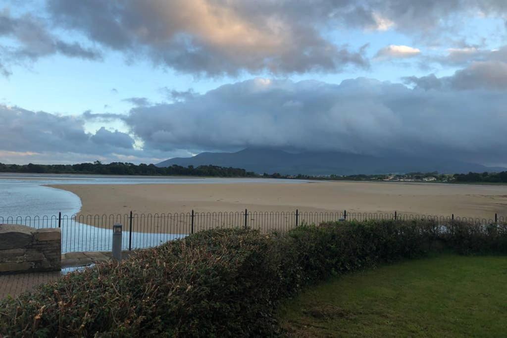 Oyster Bay Holiday Apartment Dundrum Esterno foto